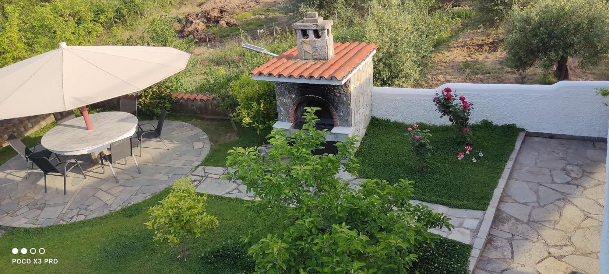 Vacation Home Eva Nea Iraklitsa Exterior photo